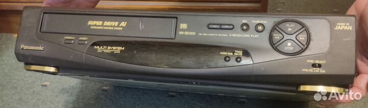 Видеомагнитофон panasonic