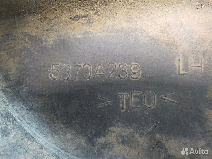 Брызговик задний левый Mitsubishi Lancer 10 (CY)