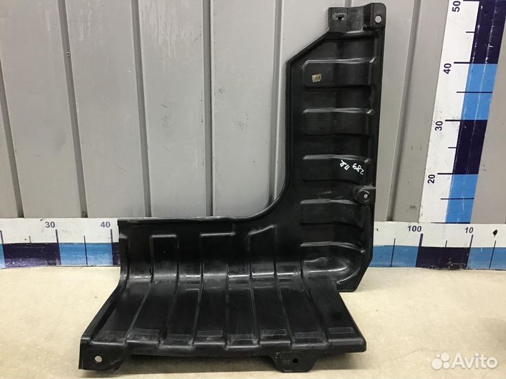 Пыльник двигателя боковой правый Kia RIO 2011-2017