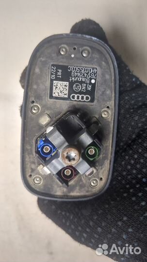 Антенна Audi A8 (D4), 2011