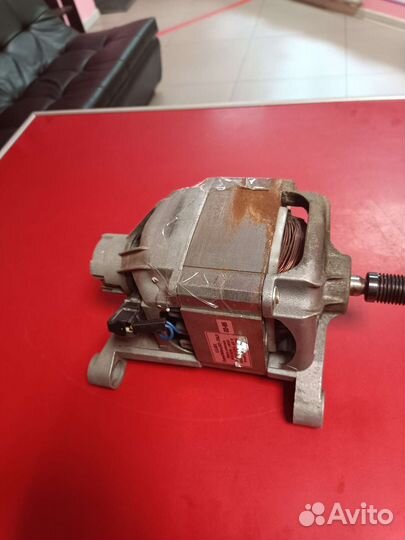 Двигатель Indesit MCA 52 64-148 AD б/у