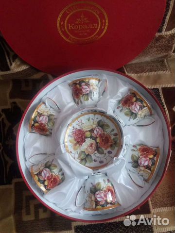 Сервиз чайный новый. фарфор. коралл
