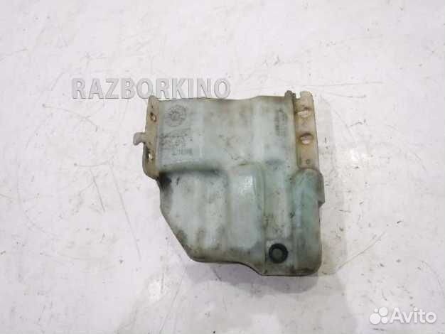 Бачок омывателя Крайслер