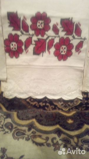 Сундук,рушники,подзоры,половик
