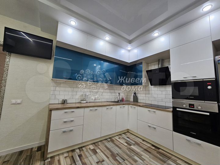 2-к. квартира, 60 м², 3/9 эт.