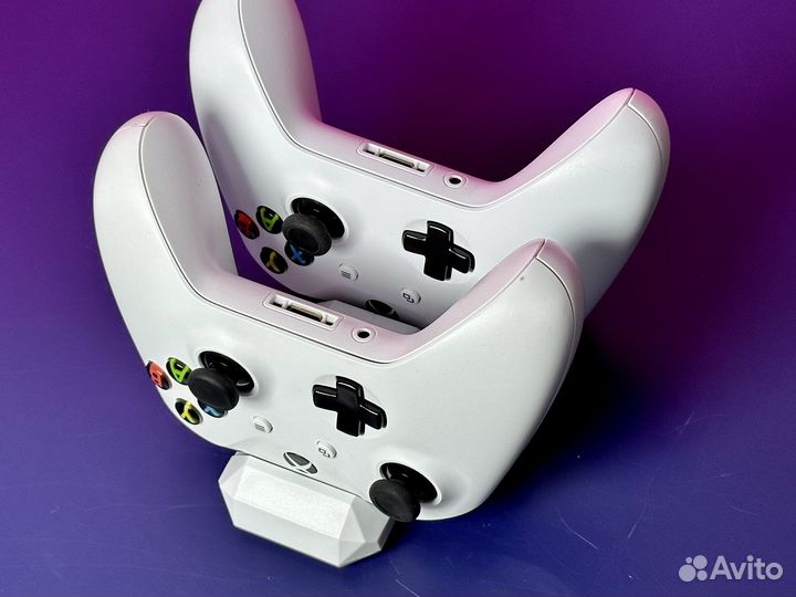 Зарядная станция для джойстиков Xbox One (S/X)