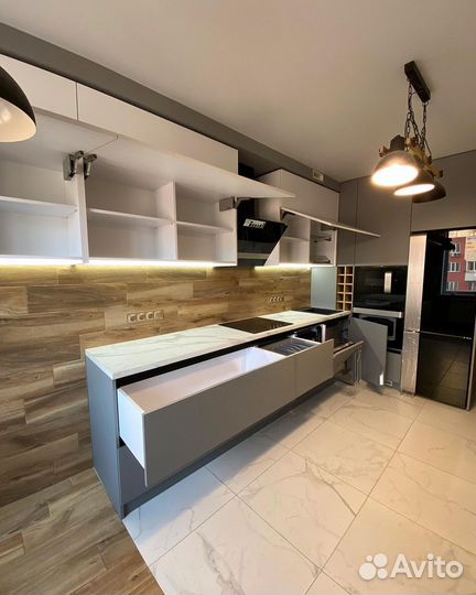 Кухня (цена за весь кпомплект) km:0153