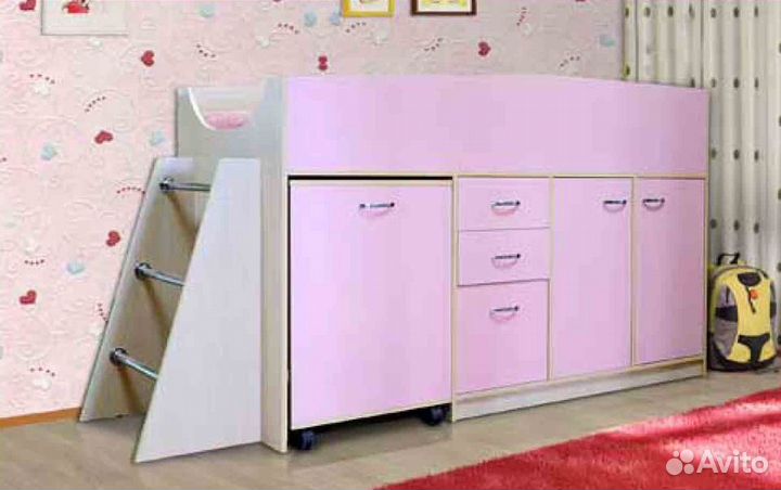 Детская кровать+стол+комод+шкаф