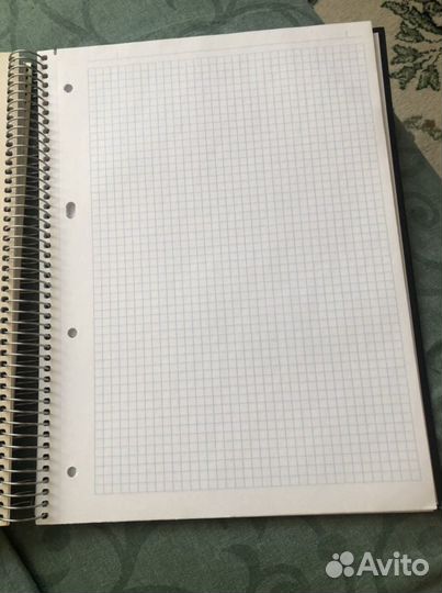Большая тетрадь А4 на кольцах
