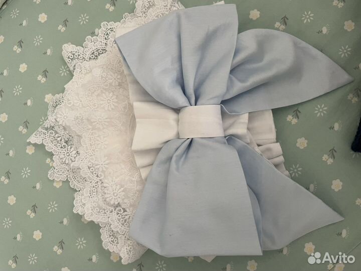 Бант и уголок на выписку мальчика