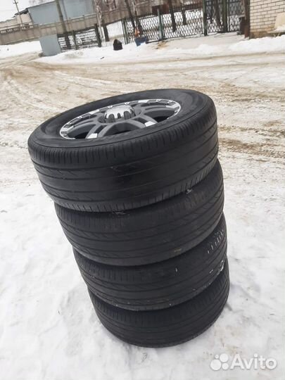 Bridgestone Dueler H/P Sport 285/65 R18