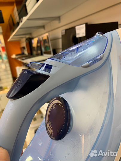 Утюг Philips DST6001/20