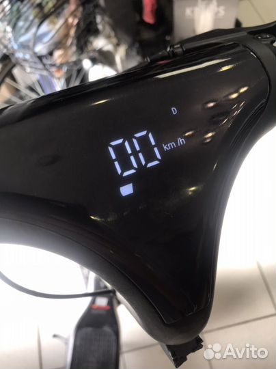 Самокат новый Electroway X5 max