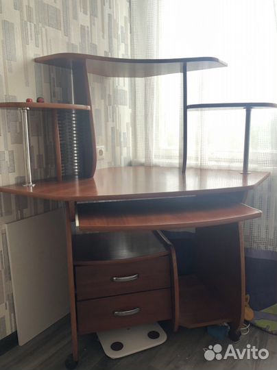Компьютерный стол бу