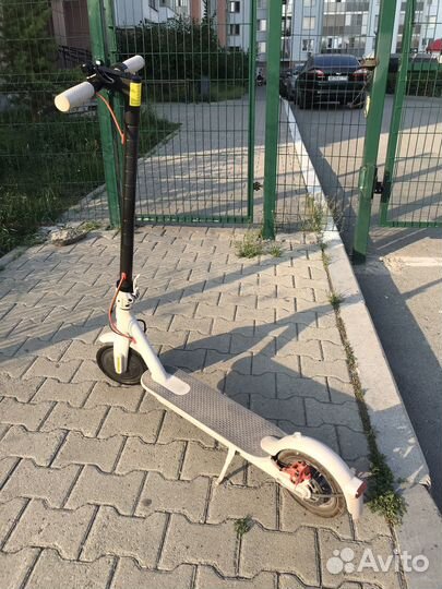 Электросамокат Mi Scooter 3