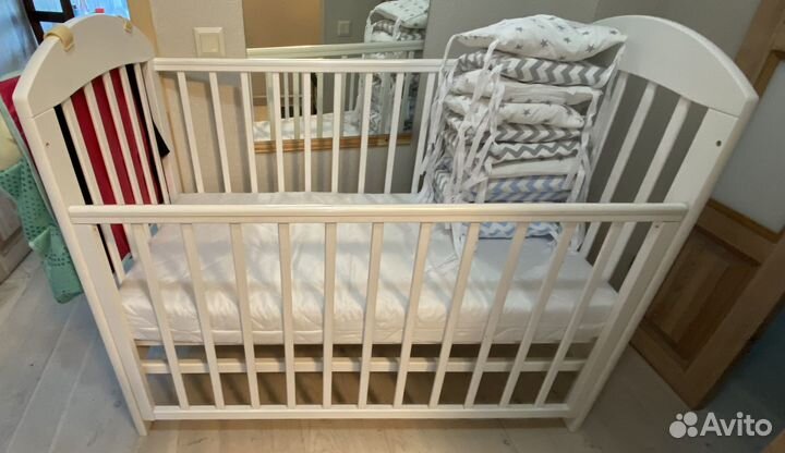 Кровать детская весь комплект