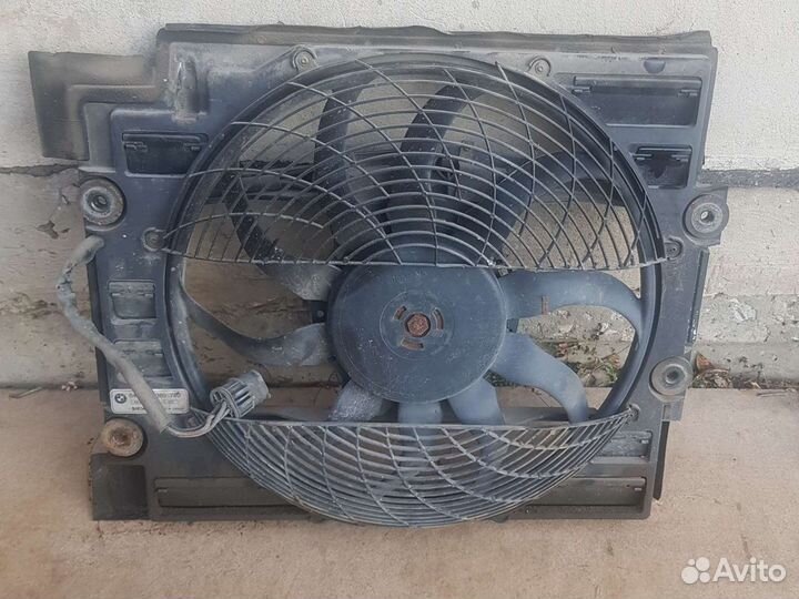 Вентилятор кондиционера дорестайлинг 4 pin BMW E39