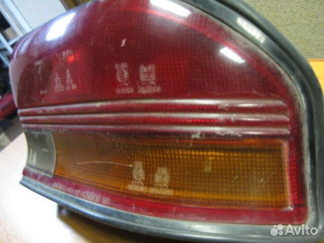 Фонарь задний правый Mitsubishi Galant (89-92 года