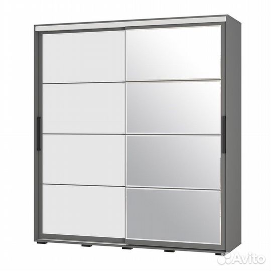 Шкаф купе с зеркалом