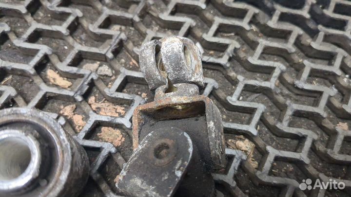 Кулиса кпп Ford Escort, 2000