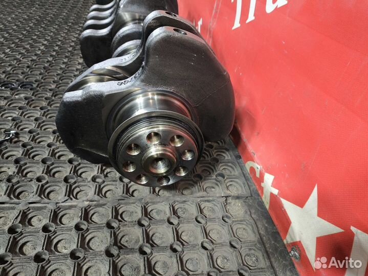 Коленвал 2018г. Mercedes-Benz Axor, камаз 5490