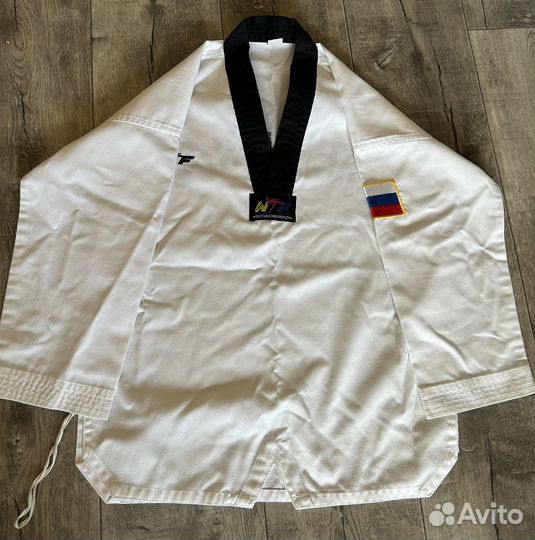 Форма для тхэквондо