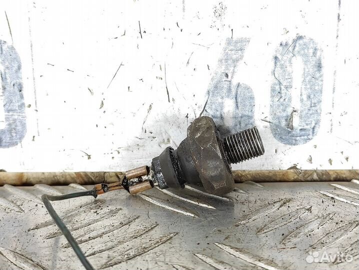 Датчик давления масла Audi 80/90 1986 1991