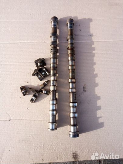 Распредвал Додж Стратус 2.4