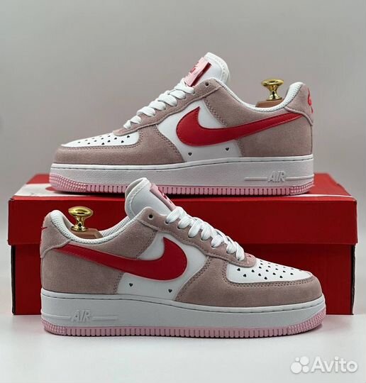 Кроссовки женские Nike Air Force 1 Low '07 QS