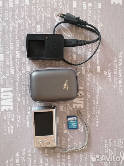 Компактный фотоаппарат sony cyber shot