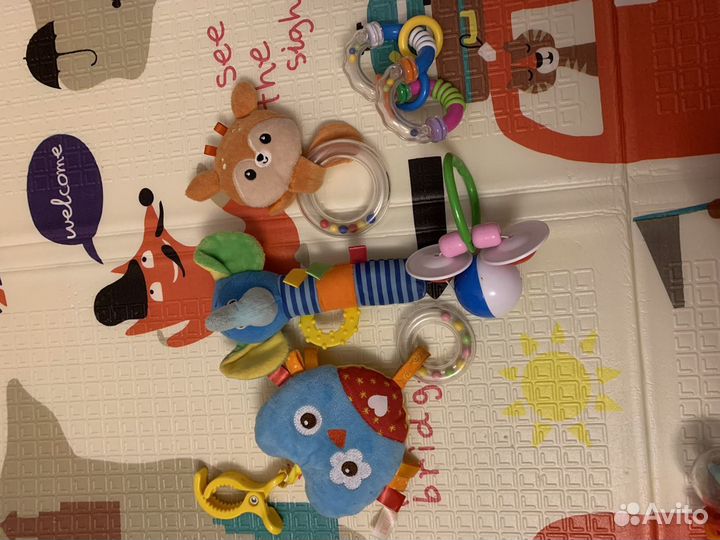Развивающие игрушки для малышей