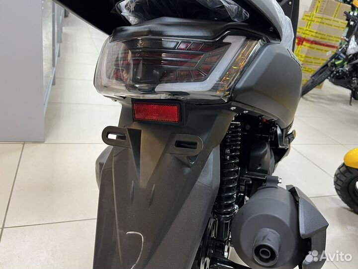 Скутер VMC (vento) MAX (200сс)