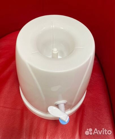 Кулер для воды настольный