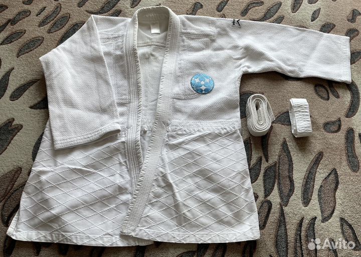 Кимоно, форма для занятий айкидо, дзюдо, кейкого