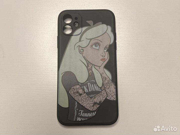 Чехол на iPhone 11