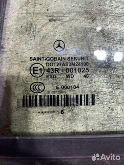 Форточка двери задняя левая Mercedes-Benz E-Class