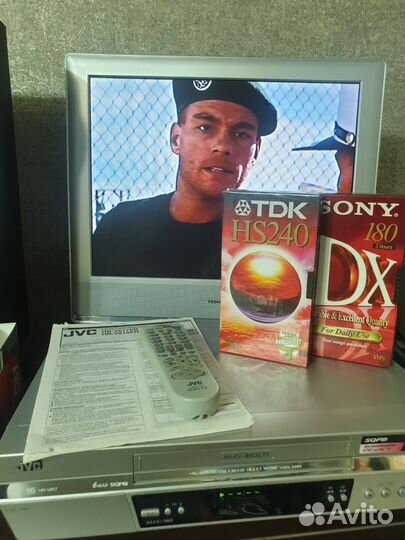 Видеомагнитофон JVC HR-V617 Hi-Fi стерео