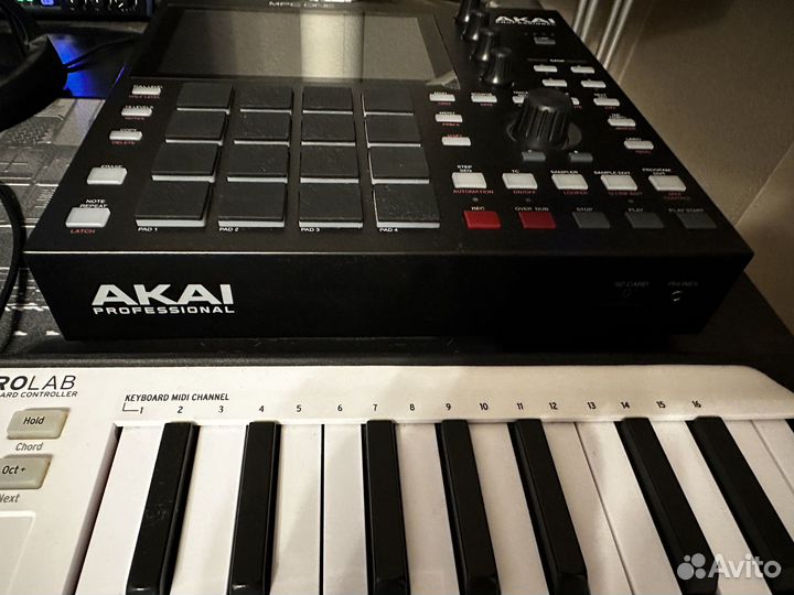 Akai pro mpc one