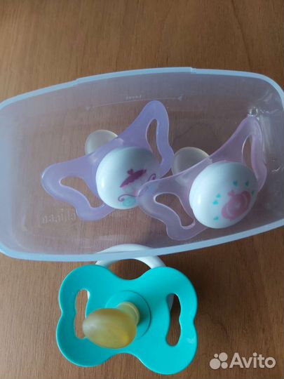 Пустышка chicco 0-2 мес