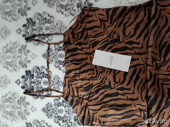 Платье женское новое 44 46