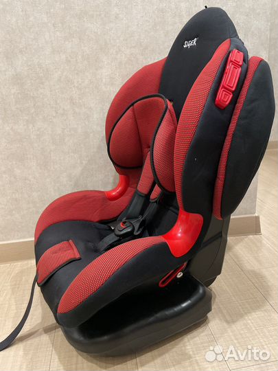 Детское автокресло siger