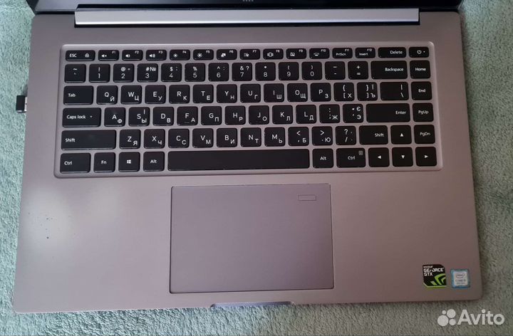 Xiaomi mi notebook pro 15.6 gtx 1050 max q