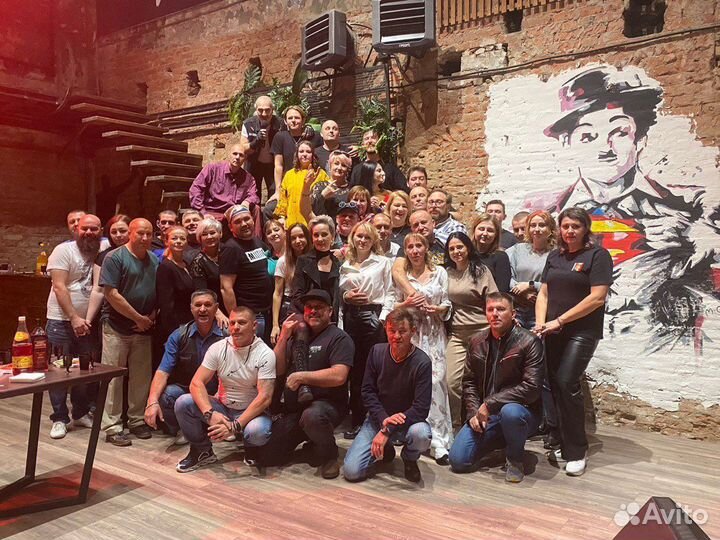 Диджей (DJ) 2000 watts звук, свет, дым