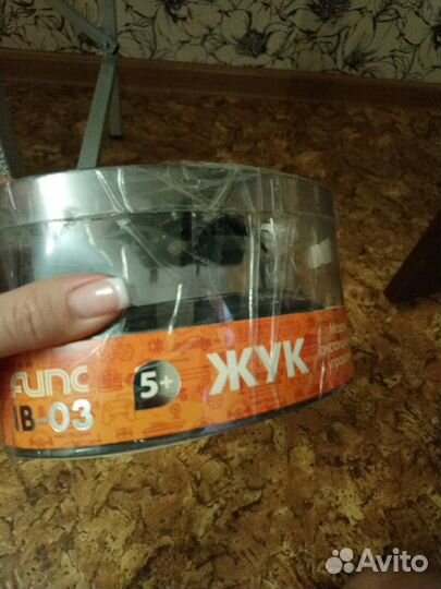 Игрушка жук на пульте