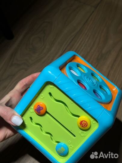 Развивающие игрушки для малышей