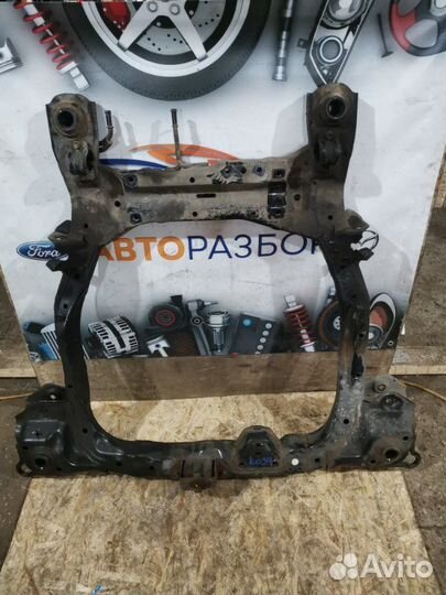 Подрамник передний Hyundai Santa-Fe 2 SUV 2.2