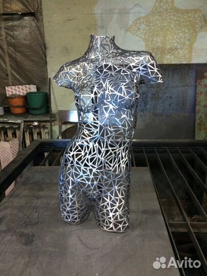 Бюст из металла лофт