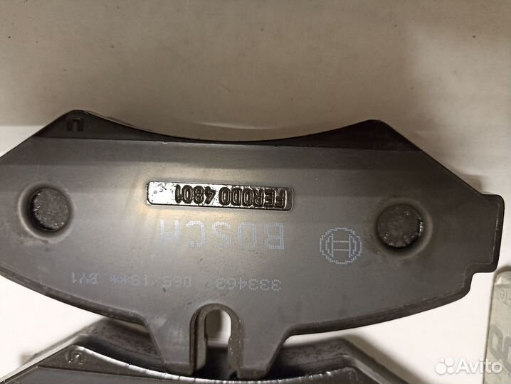 Тормозные колодки (зад.) MB (461, 463, 690, 903)