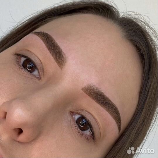 Окрашивание бровей