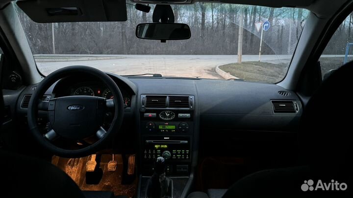 Ford Mondeo 2.0 МТ, 2006, 350 000 км